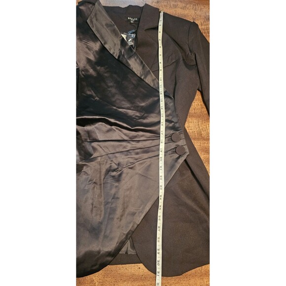 Beulah Women's Assymetrical Wrap Side Button Pleated Blazer Size M/L $206 NWT - Picture 10 of 16